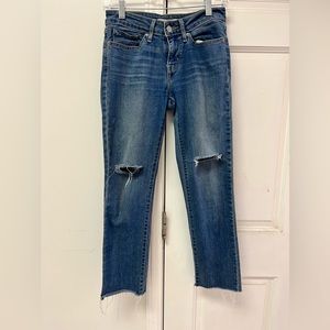 Levi’s 712 Slim Women’ Denim Size 27